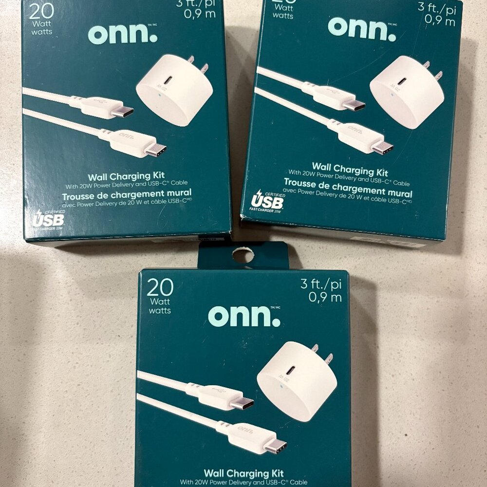 LOT OF 3 USB-C WALL CHARGERS WITH CORD  FOR IPHONE / SAMSUNG NEW
